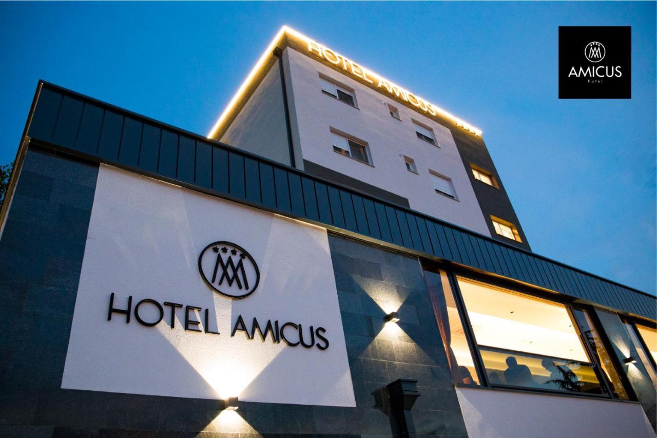 Hotel Amicus โมสตาร์ ภายนอก รูปภาพ